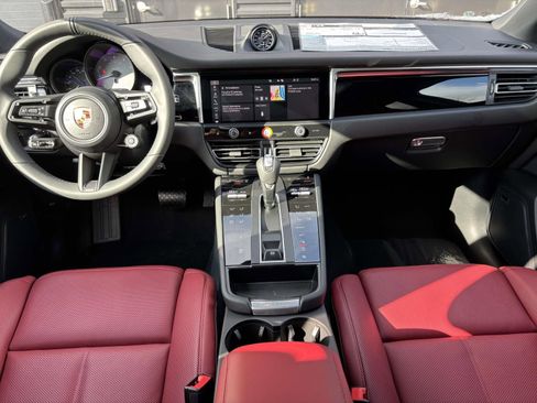 New 2026 Porsche Macan S image 18