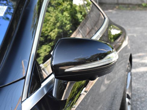 Used 2020 Mercedes-Benz S 560 4MATIC Coupe w/ AMG Line Exterior image 15