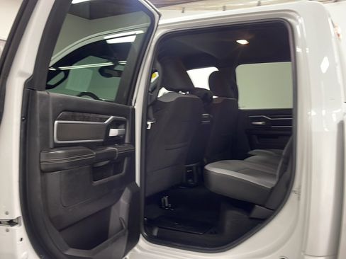 Used 2024 RAM 2500 Big Horn AWD/4WD image 13