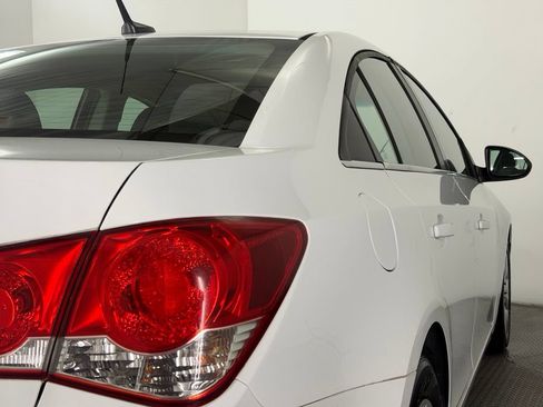 Used 2012 Chevrolet Cruze LS w/ Connectivity Package FWD image 48