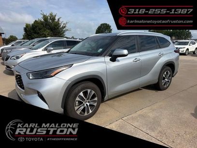 Used 2024 Toyota Highlander XLE