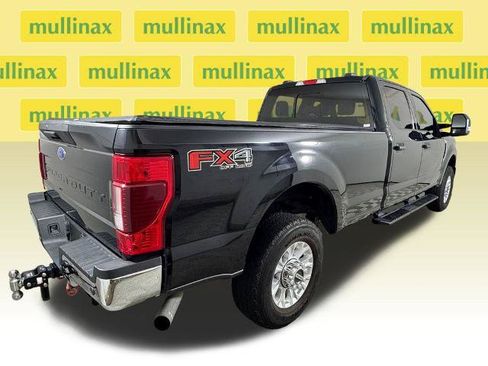 Certified 2022 Ford F250 XLT w/ XLT Value Package AWD/4WD image 4