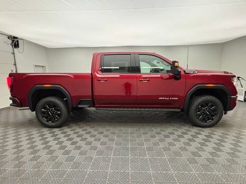 New 2026 GMC Sierra 2500 AT4 w/ AT4 Premium Plus Package AWD/4WD image 9