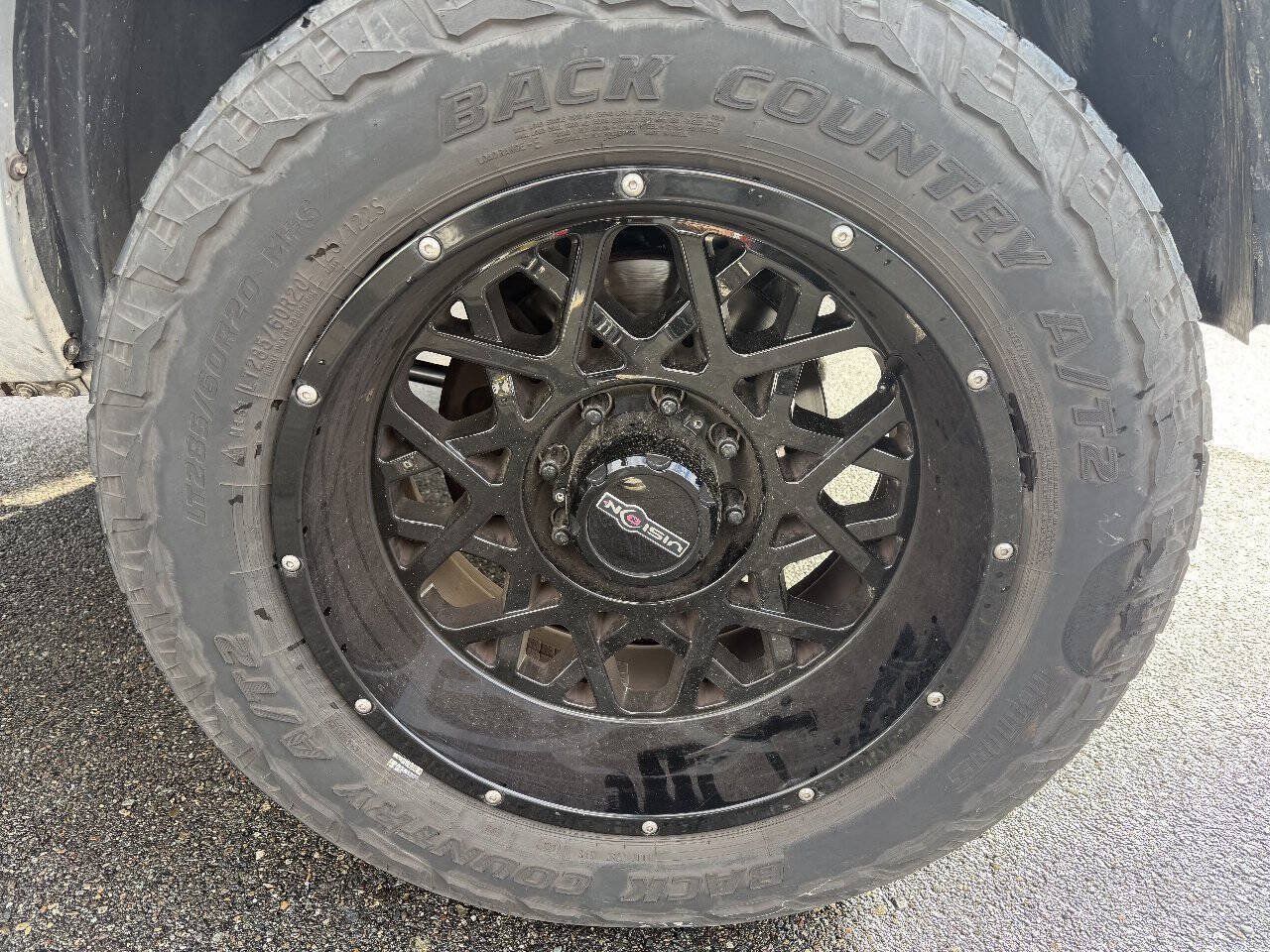 Used 2012 RAM 2500 ST w/ Chrome Appearance Group AWD/4WD image 4