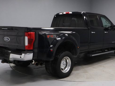 Used 2019 Ford F350 Lariat w/ Lariat Ultimate Package image 13