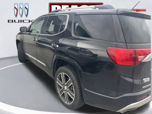 Used 2017 GMC Acadia Denali w/ Technology Package AWD/4WD image 5