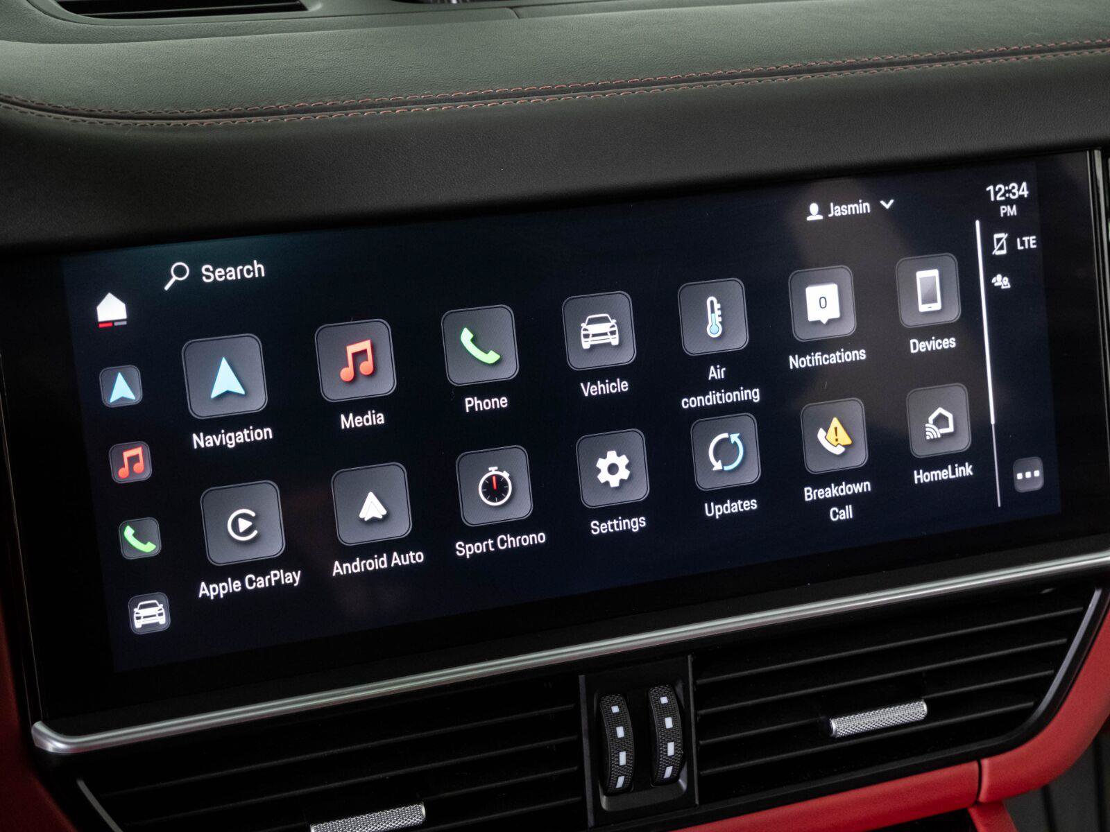 Certified 2023 Porsche Cayenne Turbo AWD/4WD image 14