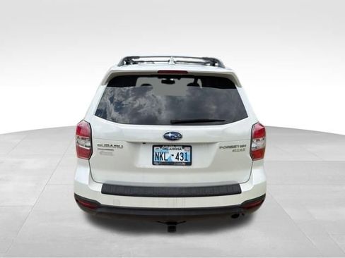 Used 2016 Subaru Forester 2.5i Limited AWD/4WD image 4