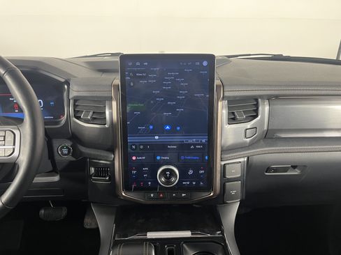 Used 2023 Ford F150 Lightning Lariat image 14