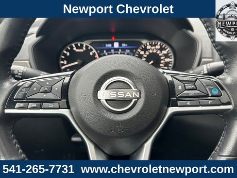 Used 2024 Nissan Altima 2.5 SV w/ SV Premium Package image 24