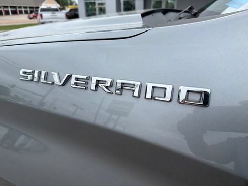 Used 2023 Chevrolet Silverado 1500 LT AWD/4WD image 42