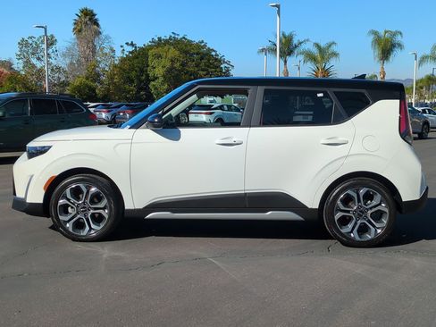 Used 2025 Kia Soul EX image 8