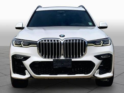 Used 2020 BMW X7 xDrive40i w/ M Sport Package AWD/4WD image 4