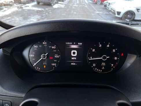 Used 2023 RAM ProMaster 2500 image 20