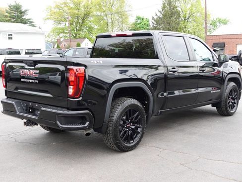 Used 2023 GMC Sierra 1500 Pro w/ Graphite Edition AWD/4WD image 4