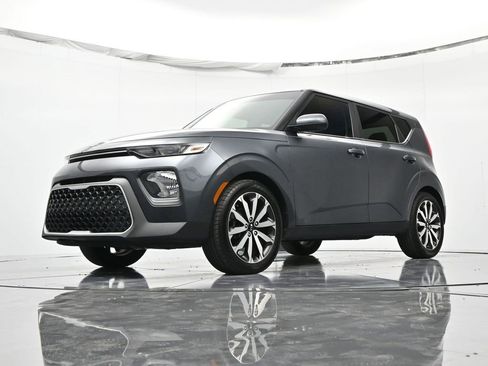 Used 2020 Kia Soul LX image 35