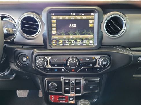 Used 2023 Jeep Wrangler Unlimited Rubicon 4xe AWD/4WD image 11
