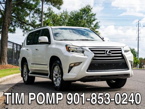 Used 2014 Lexus GX 460 w/ Premium Package AWD/4WD image 3