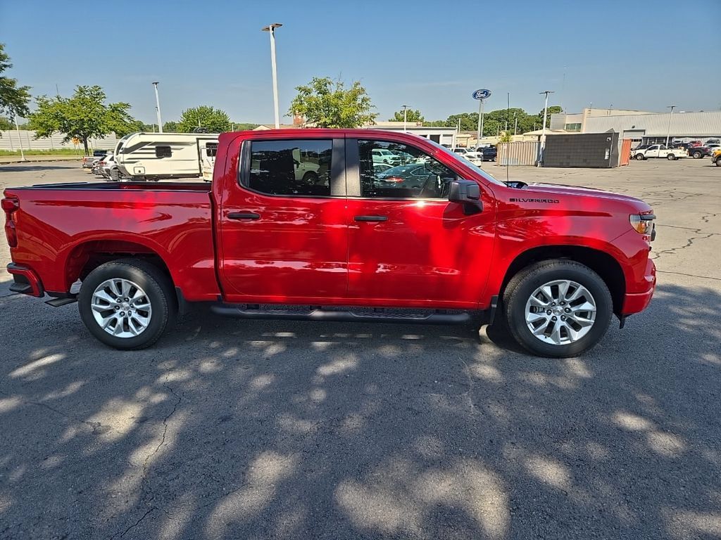 Used 2023 Chevrolet Silverado 1500 Custom w/ LPO, Dark Essentials Package RWD image 3