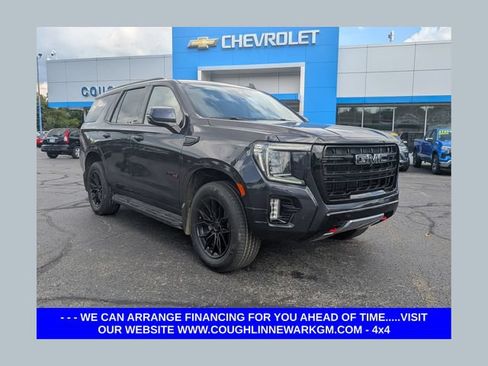 Used 2024 GMC Yukon AT4 w/ Technology Package AWD/4WD image 1