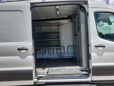 Certified 2023 Ford Transit 250 Medium Roof RWD image 15