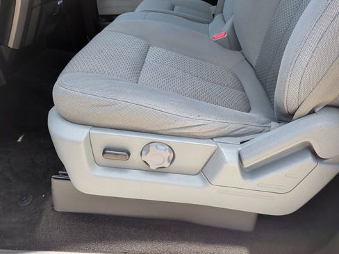 Used 2014 Ford F150 XLT w/ XLT Chrome Package AWD/4WD image 13