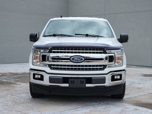 Used 2020 Ford F150 XLT w/ Equipment Group 302A Luxury RWD image 4