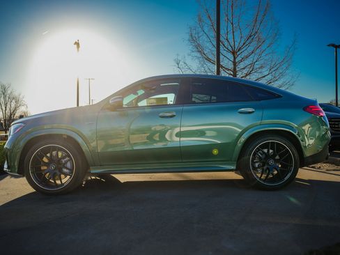 New 2026 Mercedes-Benz GLE 53 AMG 4MATIC Coupe image 8
