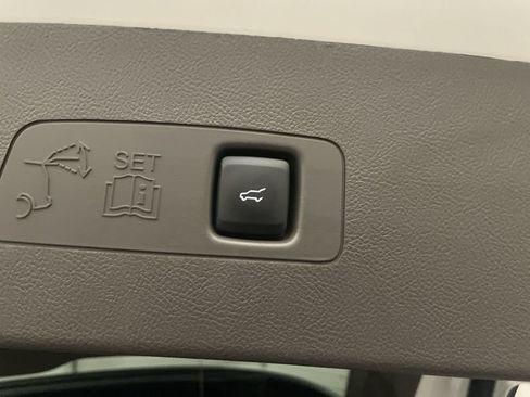 Used 2023 Lincoln Corsair AWD image 29