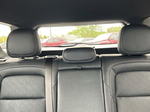 Used 2025 Chevrolet Equinox LT w/ Convenience Package II image 49