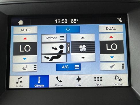 Used 2018 Ford Edge SEL w/ Equipment Group 201A image 34