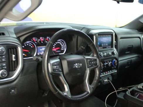 Used 2019 Chevrolet Silverado 1500 RST w/ True North Edition AWD/4WD image 14