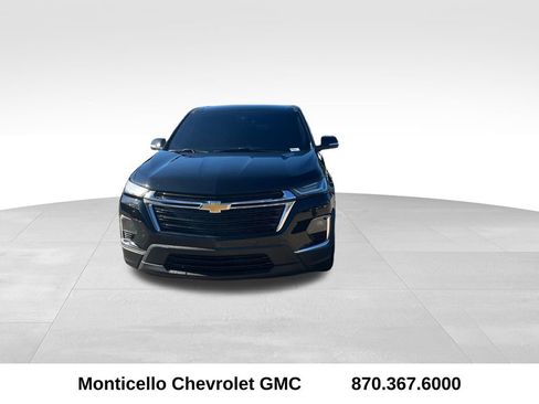 Used 2023 Chevrolet Traverse LS w/ Safety Package image 8