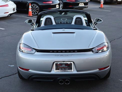 Used 2017 Porsche 718 Boxster S image 15
