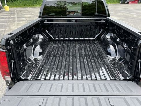 New 2025 Chevrolet Colorado LT w/ Advanced Trailering Package image 16