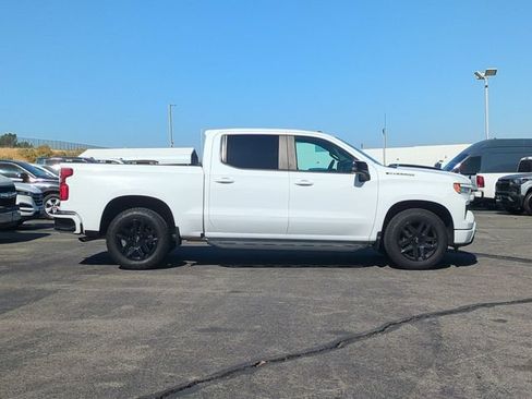Used 2023 Chevrolet Silverado 1500 RST RWD image 9