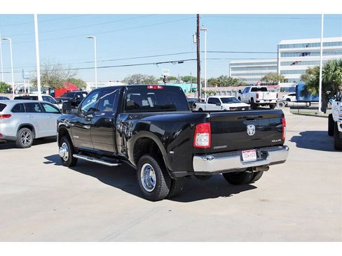 Used 2024 RAM 3500 Big Horn image 4