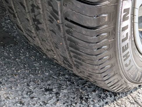 Used 2018 GMC Acadia Denali FWD image 13