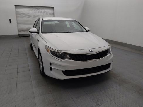 Used 2018 Kia Optima LX image 14