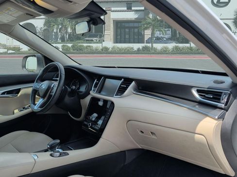 Used 2019 INFINITI QX50 Pure FWD image 28