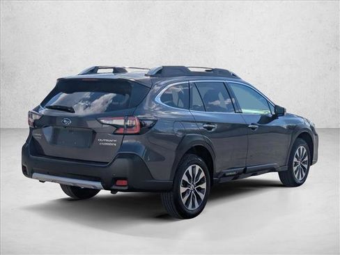Used 2025 Subaru Outback Touring XT w/ Tech Package 3 AWD/4WD image 5