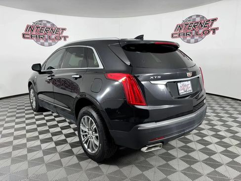 Used 2017 Cadillac XT5 Luxury w/ Driver Awareness Package FWD image 5