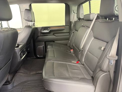 Used 2024 GMC Sierra 2500 Denali w/ Denali Reserve Package AWD/4WD image 13