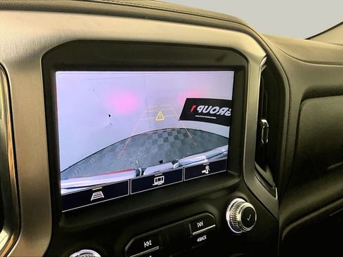 Used 2022 GMC Sierra 1500 SLT AWD/4WD image 26