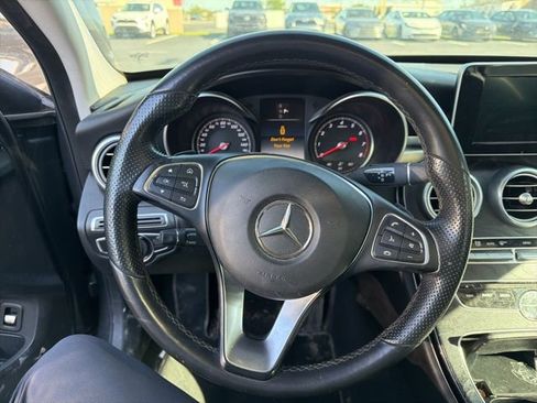 Used 2017 Mercedes-Benz C 300 4MATIC Sedan image 17