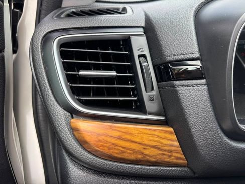 Used 2017 Honda CR-V EX-L image 14