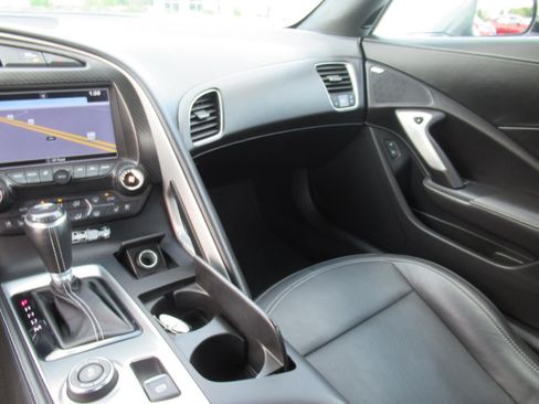 Used 2017 Chevrolet Corvette Grand Sport RWD image 13