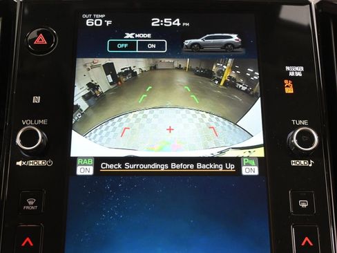 Used 2023 Subaru Ascent Premium w/ Convenience Package image 31