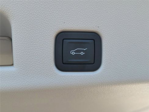 New 2026 Buick Enclave Avenir w/ Super Cruise Package AWD/4WD image 10