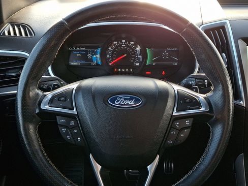 Certified 2020 Ford Edge ST w/ Equipment Group 401A image 20